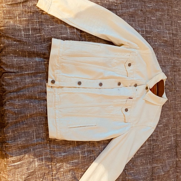 Jean Jacket - Picture 6 of 6